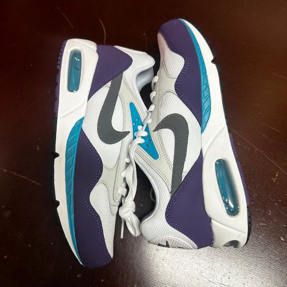 Nike Womens Purple White Air Max Correlate 511417-153 Low Top Sneaker Shoes US 9 - Picture 4 of 6